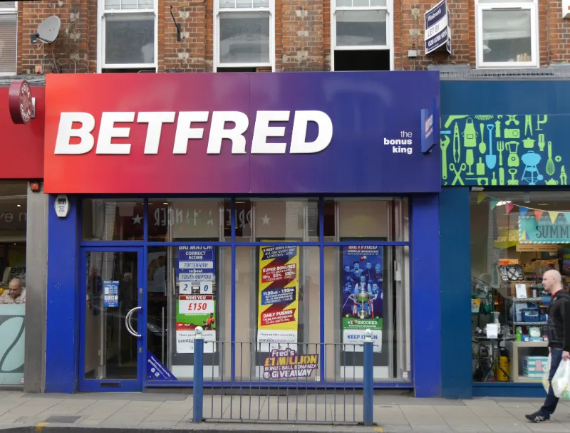 betfred-bao-cao-ket-qua-kinh-doanh-an-tuong-1